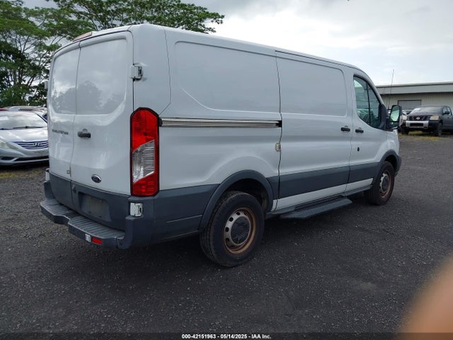 1FTYR1YM9JKB43850 Ford Transit-250
