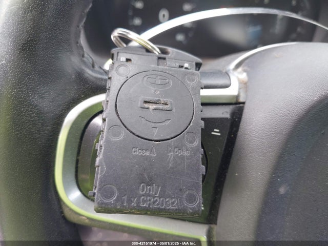 7JRA22TK7KG017283 Volvo S60 T6 Momentum