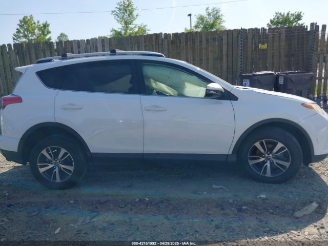 JTMRFREVXGJ061164 Toyota Rav4 Xle
