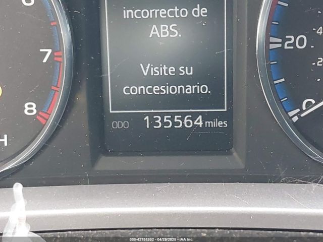 JTMRFREVXGJ061164 Toyota Rav4 Xle