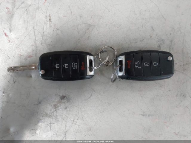 KNDJN2A29F7763328 KIA Soul