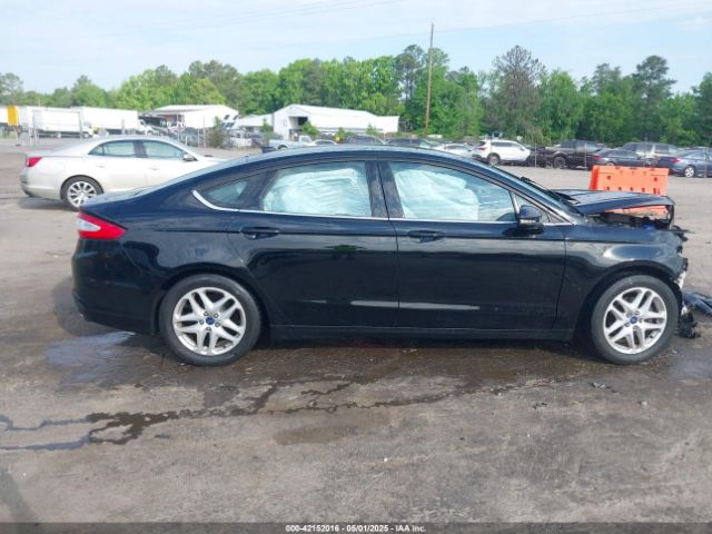 3FA6P0HD3GR111090 Ford FUSION SE