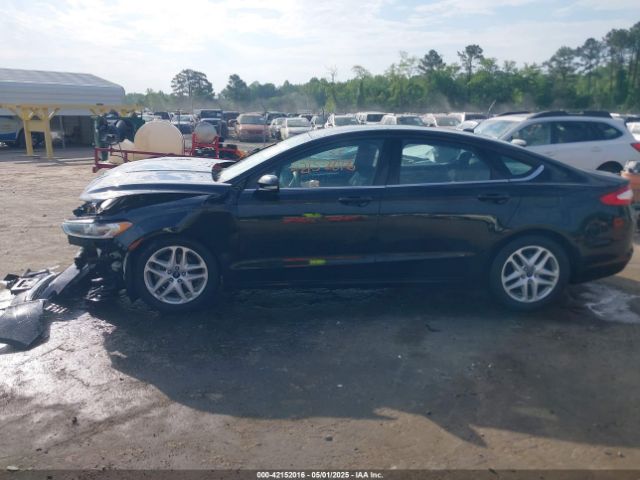 3FA6P0HD3GR111090 Ford FUSION SE