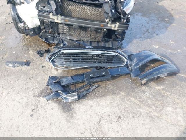 3FA6P0HD3GR111090 Ford FUSION SE