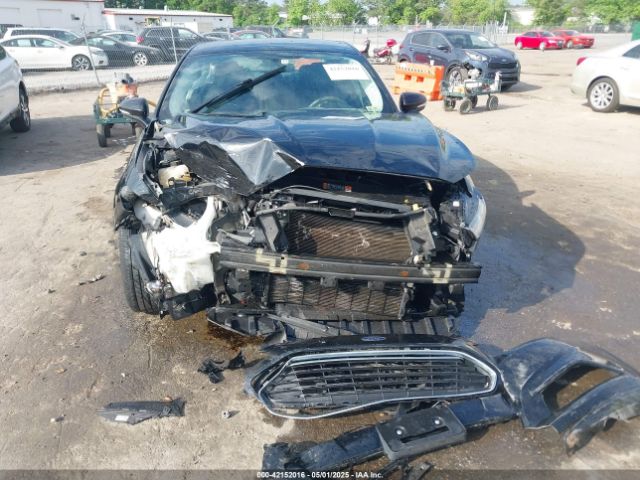 3FA6P0HD3GR111090 Ford FUSION SE