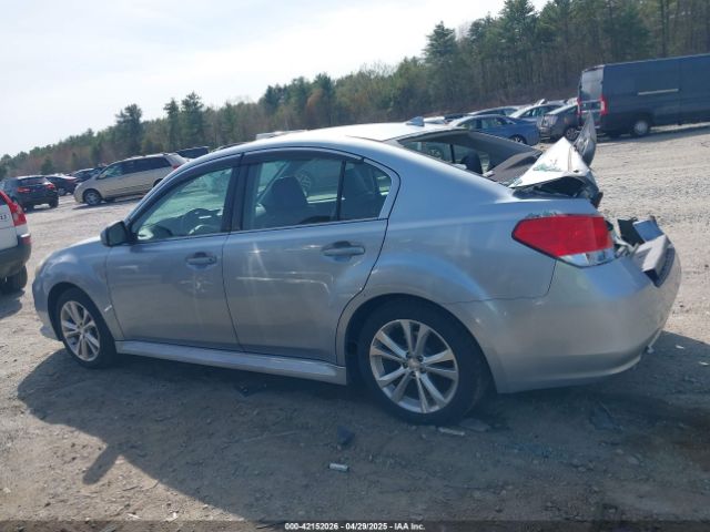 4S3BMBL69E3017992 Subaru Legacy 2.5i Limited