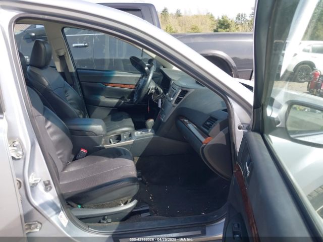 4S3BMBL69E3017992 Subaru Legacy 2.5i Limited