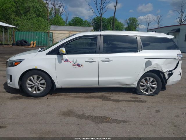 KNDMB5C11H6270103 KIA SEDONA LX
