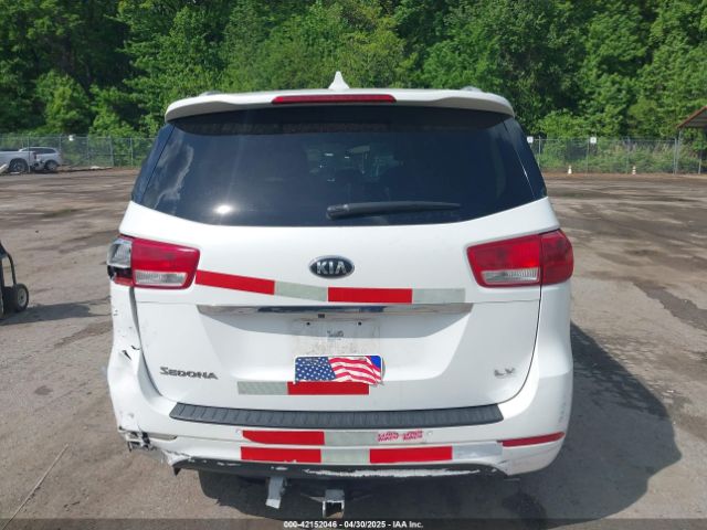 KNDMB5C11H6270103 KIA SEDONA LX