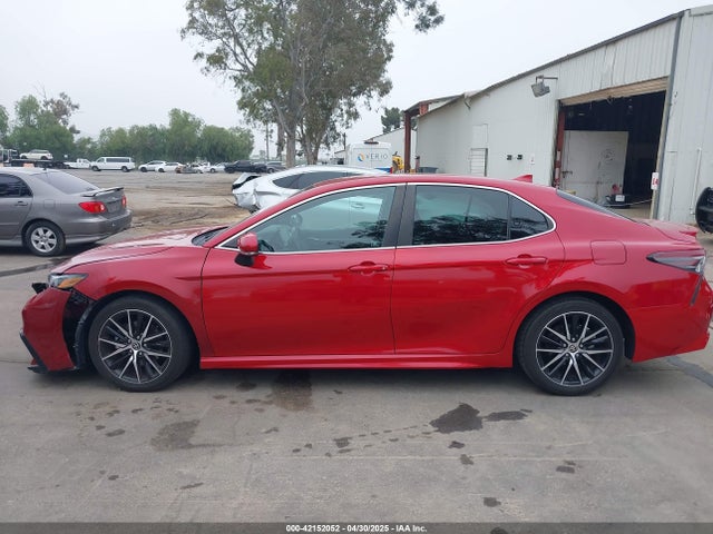 4T1G11AK0NU052841 Toyota CAMRY SE