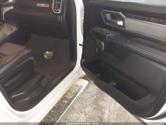 2021 RAM 1500 1C6RREFT1MN646966 Photo 4