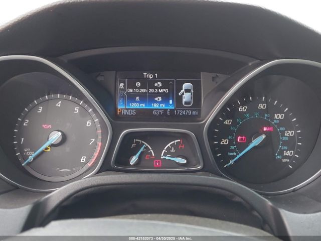 1FADP3N28EL110881 Ford Focus Titanium