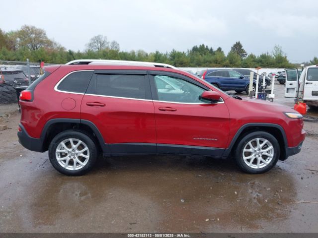 1C4PJLCB8GW297682 Jeep Cherokee Latitude