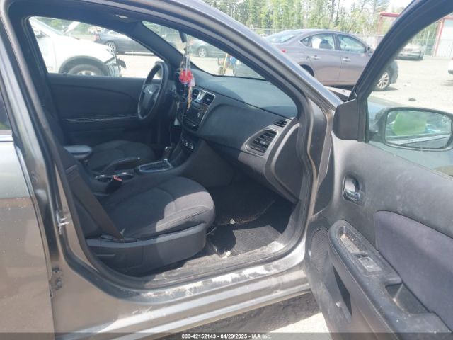2012 CHRYSLER 200 1C3CCBAB7CN305295 Photo 4