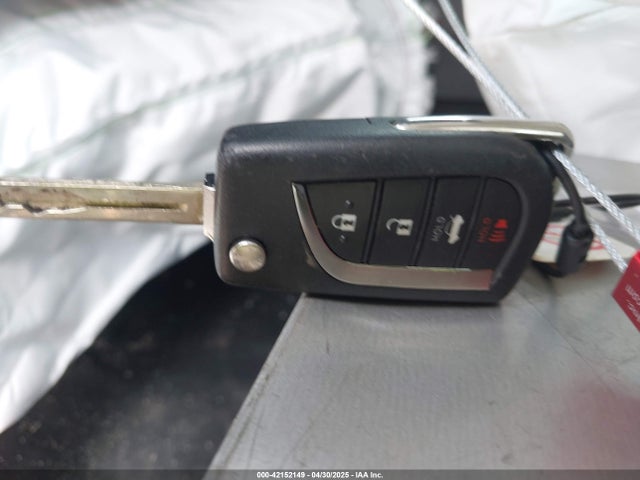 4T1G11AK3PU784979 Toyota CAMRY SE