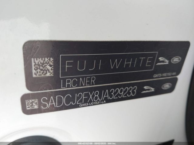 SADCJ2FX8JA329233 Jaguar F-pace 25t Premium