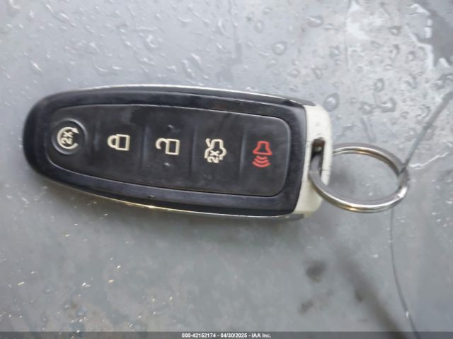 1FADP3N22EL203640 Ford Focus Titanium