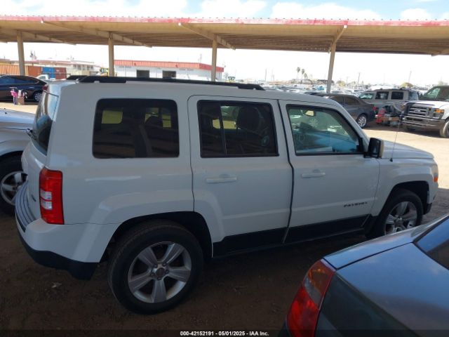 1C4NJPFA0GD588643 Jeep Patriot Latitude