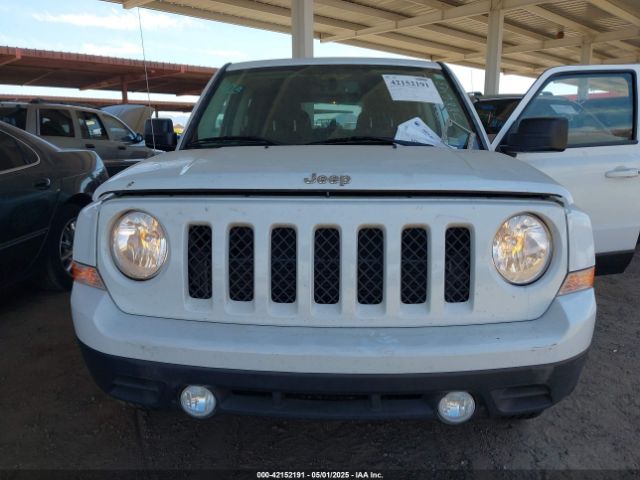 1C4NJPFA0GD588643 Jeep Patriot Latitude