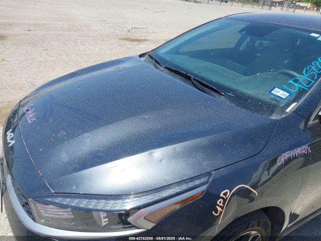 2023 KIA FORTE 3KPF24AD8PE597588 Photo 5