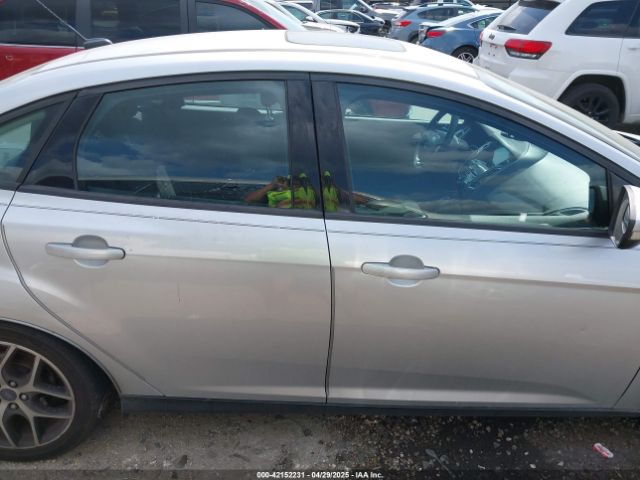 1FADP3H24JL285442 Ford FOCUS SEL