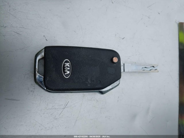 3KPF24AD1ME309812 KIA mpi nu
