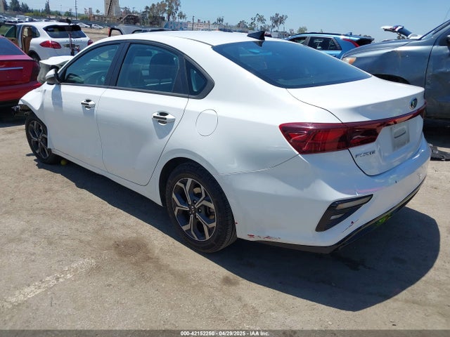 3KPF24AD1ME309812 KIA mpi nu