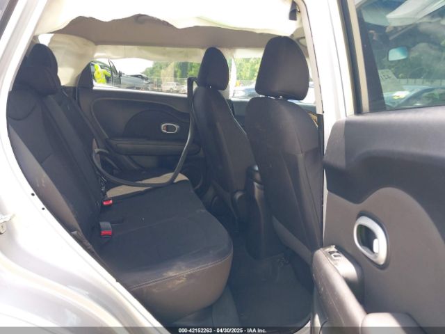 KNDJN2A22H7431251 KIA Soul