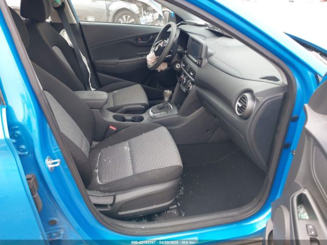 2019 HYUNDAI KONA KM8K12AA0KU315851 Photo 4