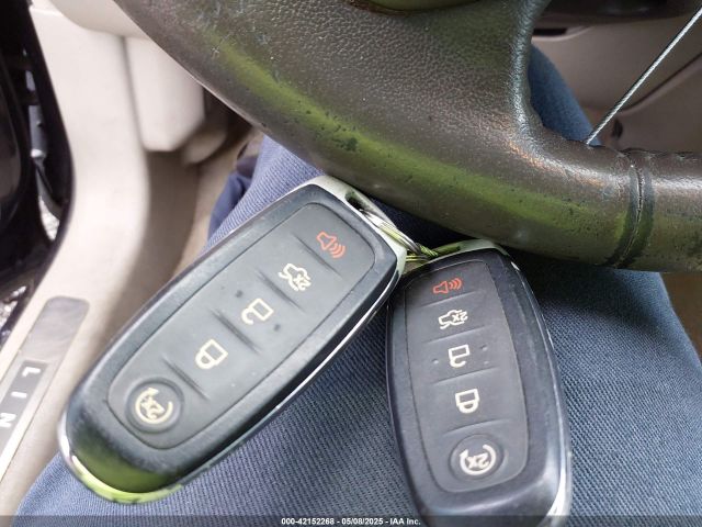 2LMDJ8JK9EBL16189 Lincoln MKX