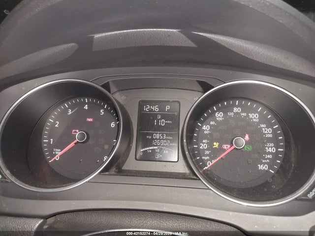 3VWD67AJ9GM261972 Volkswagen 2016