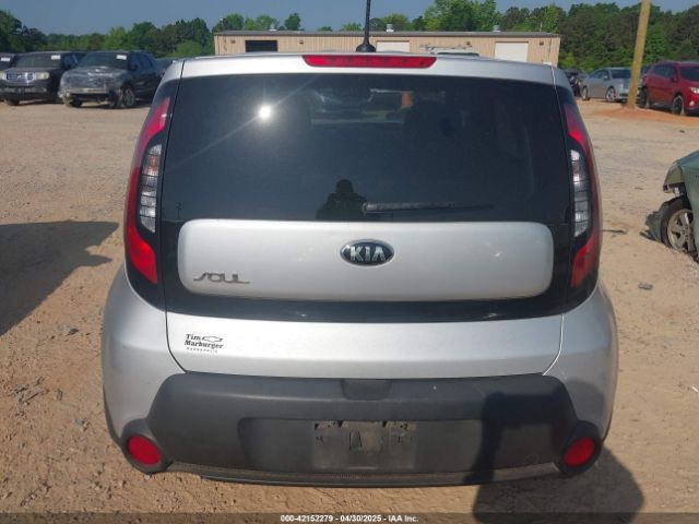 KNDJN2A21G7841988 KIA Soul