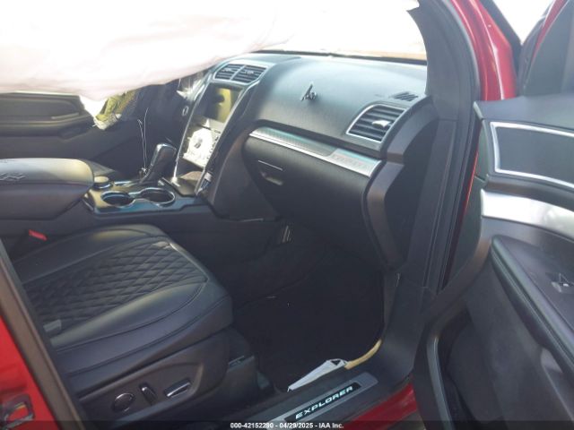 1FM5K8GT2HGB07368 Ford EXPLORER SPORT