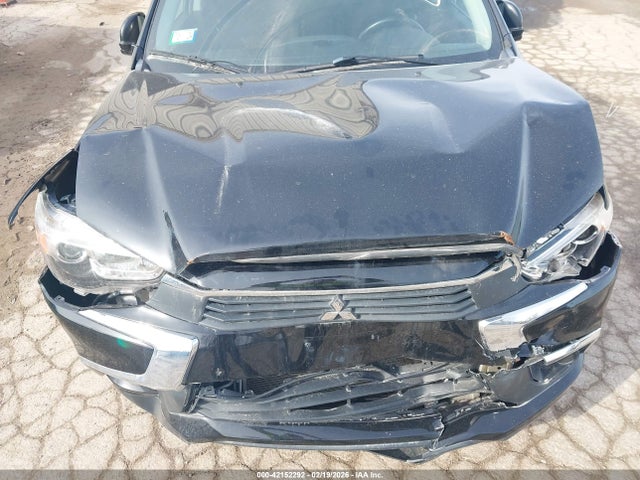 2017 MITSUBISHI OUTLANDER SPORT JA4AP3AUXHZ003850 Photo 5