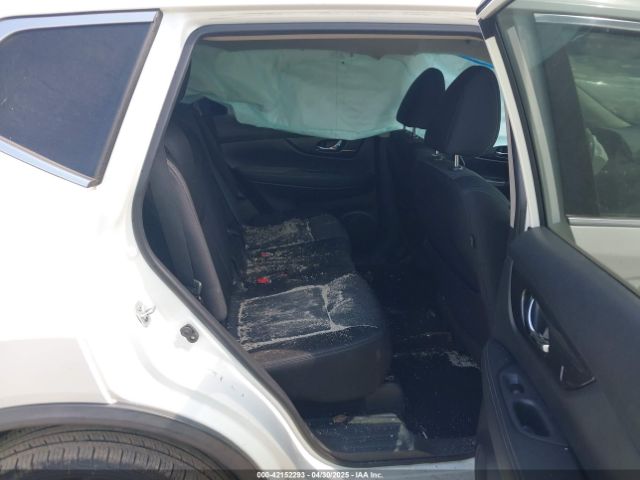 KNMAT2MT6HP583155 Nissan ROGUE SV