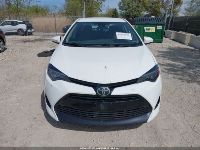 5YFBURHE3HP598684 Toyota COROLLA LE