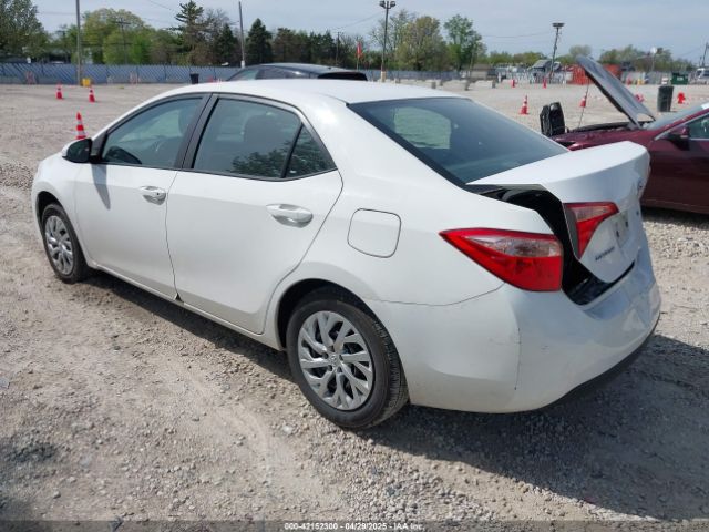 5YFBURHE3HP598684 Toyota COROLLA LE