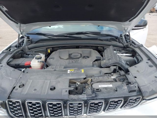 1C4RJJEG0P8737145 Jeep Grand Cherokee L Summit 4x2