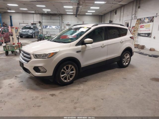 1FMCU9GD1HUD54625 Ford ESCAPE SE