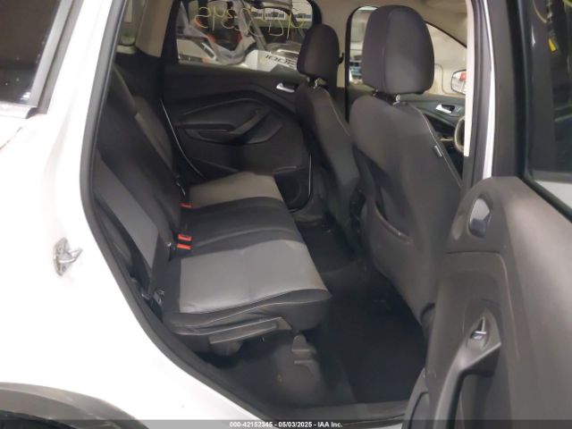 1FMCU9GD1HUD54625 Ford ESCAPE SE