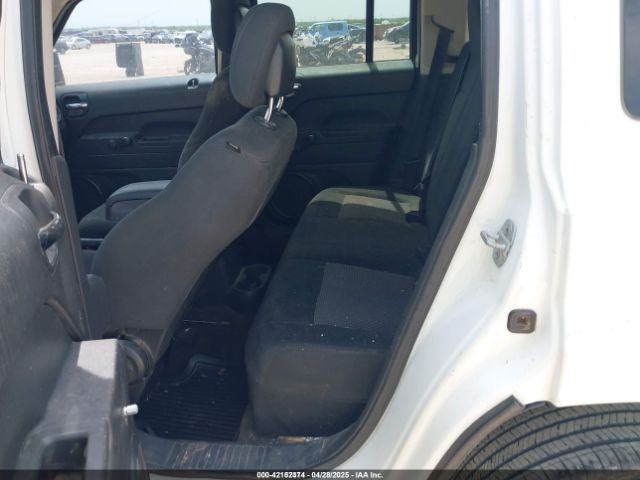 1C4NJPBAXED547553 Jeep Patriot Sport