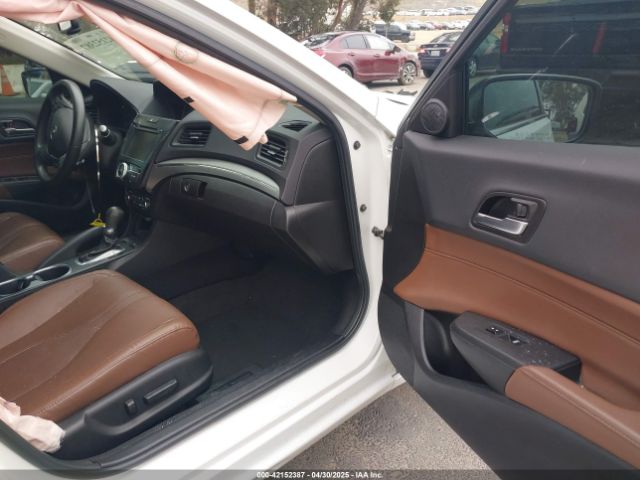 19UDE2F74KA006787 Acura Ilx Premium Package/technology Package