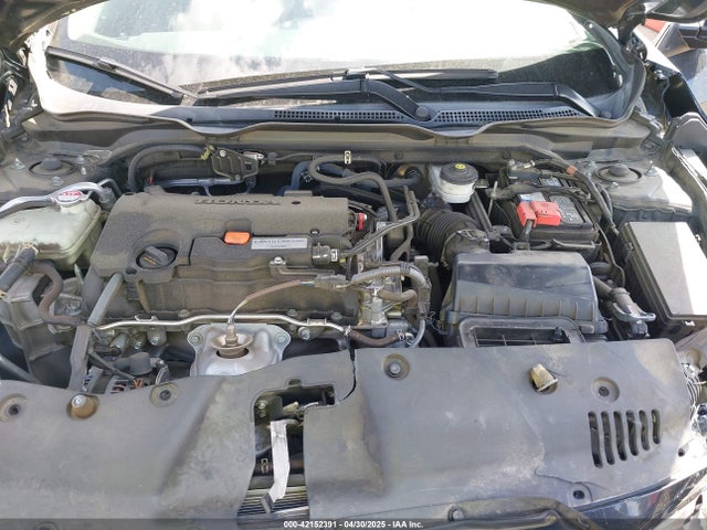 Honda Civic Lx 2018 2HGFC2F53JH560402 Image 10