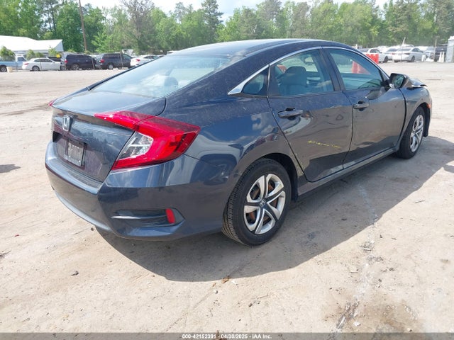 Honda Civic Lx 2018 2HGFC2F53JH560402 Image 4