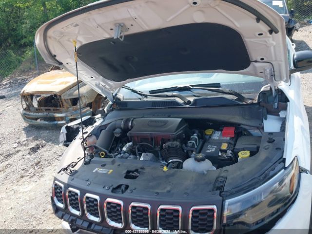 3C4NJDBN4RT124422 Jeep Compass Latitude 4x4