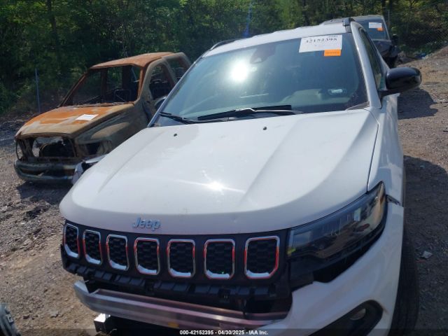 3C4NJDBN4RT124422 Jeep Compass Latitude 4x4