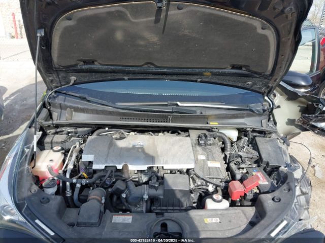 JTDKARFU5H3045014 Toyota Prius
