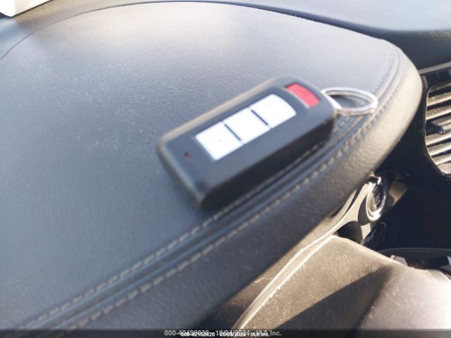 2020 MITSUBISHI OUTLANDER JA4AZ3A33LZ027059 Photo 10