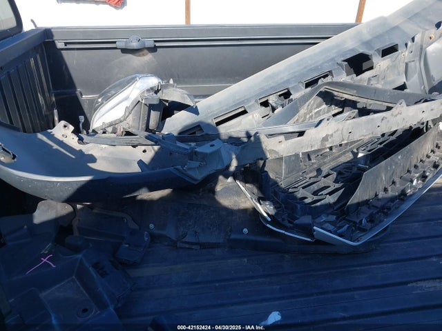 5TFRX5GN3HX091527 Toyota Tacoma Sr