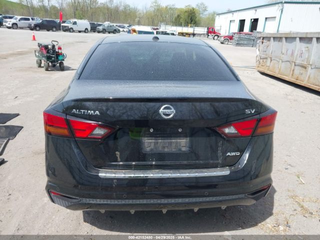 1N4BL4DW5NN338435 Nissan Altima Sv Intelligent Awd